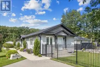 12 Parkwood Dr, Wasaga Beach, Ontario L9Z 2T2, 1 Bedroom Bedrooms, 7 Rooms Rooms,3 BathroomsBathrooms,All Houses,Sold,Parkwood,S9250830