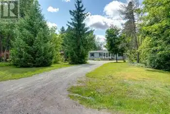 51 Riverside Drive, Kawartha Lakes (Bobcaygeon), Ontario K0M1A0, 3 Bedrooms Bedrooms, ,2 BathroomsBathrooms,All Houses,For Sale,Riverside,X9232076