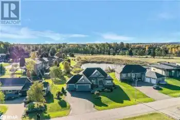 16 DEANNA Drive, Wasaga Beach, Ontario L9Z1J5, 5 Bedrooms Bedrooms, ,3 BathroomsBathrooms,All Houses,For Sale,DEANNA,40632667