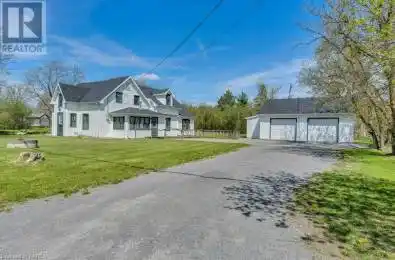 2576 Road Elginburg Ontario K0H1M0