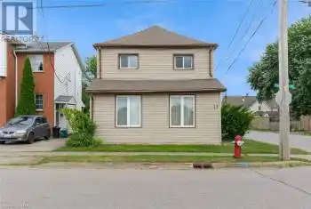 37 CANAL BANK Street, Welland, Ontario L3B3M8, 4 Bedrooms Bedrooms, ,2 BathroomsBathrooms,All Houses,For Sale,CANAL BANK,40619335