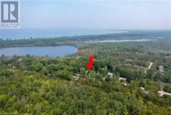 7 SANDY PINES Trail, Sauble Beach, Ontario N0H2G0, 3 Bedrooms Bedrooms, ,2 BathroomsBathrooms,All Houses,For Sale,SANDY PINES,40553570