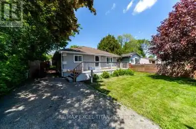 278 Drive Unit A Georgina Ontario L4P2Y9