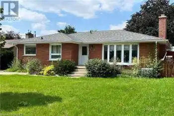 1742 SEELEY Drive, London, Ontario N5W2B1, 5 Bedrooms Bedrooms, ,2 BathroomsBathrooms,All Houses,For Sale,SEELEY,40618332