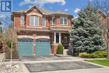 6829 Golden Hills Way, Mississauga (Meadowvale Village), Ontario L5W1P3, 4 Bedrooms Bedrooms, ,4 BathroomsBathrooms,All Houses,For Sale,Golden Hills,W9257755