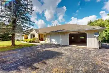 500023 GREY ROAD 12, West Grey, Ontario N0C1H0, 3 Bedrooms Bedrooms, ,6 BathroomsBathrooms,All Houses,For Sale,GREY ROAD 12,40632103