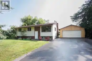 71 Goodman Road, Kawartha Lakes (Fenelon Falls), Ontario K0M1N0, 4 Bedrooms Bedrooms, ,1 BathroomBathrooms,All Houses,For Sale,Goodman,X9258211