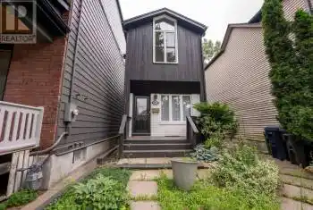 143 Wolfrey Avenue, Toronto (North Riverdale), Ontario M4K1L4, 2 Bedrooms Bedrooms, ,2 BathroomsBathrooms,All Houses,For Rent,Wolfrey,E9258666