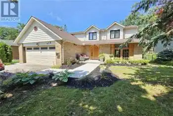 416 CLAIRBROOK Crescent, Waterloo, Ontario N2L5V7, 4 Bedrooms Bedrooms, ,4 BathroomsBathrooms,All Houses,For Sale,CLAIRBROOK,40633935