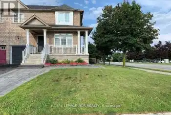 331 Spruce Grove Cres, Newmarket, Ontario L3X 2X2, 1 Bedroom Bedrooms, 3 Rooms Rooms,1 BathroomBathrooms,All Houses,Rented,Spruce Grove,N9259307