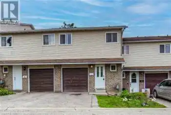 312 BLUEVALE Street Unit# D, Waterloo, Ontario N2J4G3, 4 Bedrooms Bedrooms, ,2 BathroomsBathrooms,All Houses,For Sale,BLUEVALE,40631137