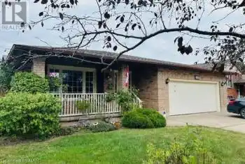 3284 TRAMORE Crescent, Niagara Falls (223 - Chippawa), Ontario L2G7P8, 4 Bedrooms Bedrooms, ,2 BathroomsBathrooms,All Houses,For Sale,TRAMORE,X9413325