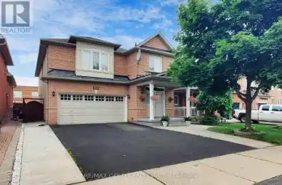 18 Thimbleberry Street Brampton (Fletcher's Meadow) Ontario L7A3L3