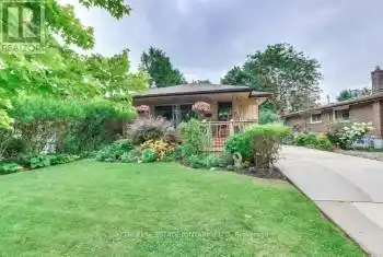 7 Oregon Rd, London, Ontario N5Z 4B8, 3 Bedrooms Bedrooms, 8 Rooms Rooms,1 BathroomBathrooms,All Houses,Sold,Oregon,X9262083