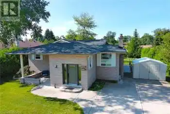 5 MACGREGOR BEACH Road, Kincardine, Ontario N2Z1J6, 3 Bedrooms Bedrooms, ,2 BathroomsBathrooms,All Houses,For Sale,MACGREGOR BEACH,40627032