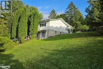 140 BEAUMONT Drive, Bracebridge, Ontario P1L1X2, 4 Bedrooms Bedrooms, ,3 BathroomsBathrooms,All Houses,For Sale,BEAUMONT,40634070