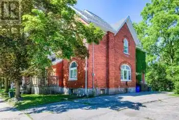 126 ALBERT Street, Waterloo, Ontario N2L3T1, 9 Bedrooms Bedrooms, ,2 BathroomsBathrooms,All Houses,For Sale,ALBERT,40635597