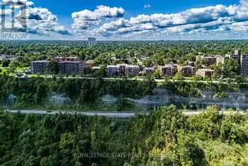 5 East 36th Street Unit# 202A, Hamilton (Raleigh), Ontario L8V3Y6, 2 Bedrooms Bedrooms, ,1 BathroomBathrooms,Condo,For Sale,East 36th,X9264319