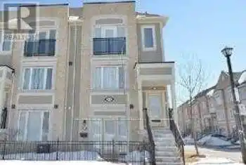 3030 Erin Centre Blvd Unit# 5, Mississauga, Ontario L5M 0P5, 1 Bedroom Bedrooms, 3 Rooms Rooms,1 BathroomBathrooms,All Houses,Rented,Erin Centre,W9264633