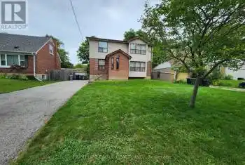 24 Homewood Avenue, Toronto (Newtonbrook West), Ontario M2M1J9, 4 Bedrooms Bedrooms, ,2 BathroomsBathrooms,All Houses,For Sale,Homewood,C9264680