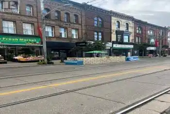 1384 Queen Street, Toronto (Roncesvalles), Ontario M6K1L7, ,Commercial,For Sale,Queen,W9264661