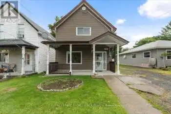 119 Fourth St, Deseronto, Ontario K0K 1X0, 3 Bedrooms Bedrooms, 11 Rooms Rooms,2 BathroomsBathrooms,All Houses,Sold,Fourth,X9265587