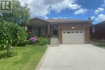 121 Blaine Court, Vaughan (East Woodbridge), Ontario L4L7T9, 3 Bedrooms Bedrooms, ,2 BathroomsBathrooms,All Houses,For Sale,Blaine,N9267680