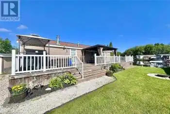 7489 SIDEROAD 5 Unit# Tamarak, Mount Forest, Ontario N0G2L0, 2 Bedrooms Bedrooms, ,1 BathroomBathrooms,Commercial,For Sale,SIDEROAD 5,40603806