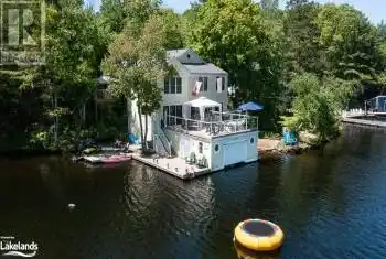 45 WOODS Lane, Port Severn, Ontario L0K1S0, 4 Bedrooms Bedrooms, ,3 BathroomsBathrooms,All Houses,For Sale,WOODS,40594689