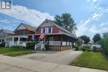 119 Erie Street, St. Thomas, Ontario N5R2N1, 8 Bedrooms Bedrooms, ,4 BathroomsBathrooms,All Houses,For Sale,Erie,X9269154