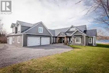 332 Spithead Road, Frontenac Islands, Ontario K7G2V6, 5 Bedrooms Bedrooms, ,3 BathroomsBathrooms,All Houses,For Sale,Spithead,X8240460