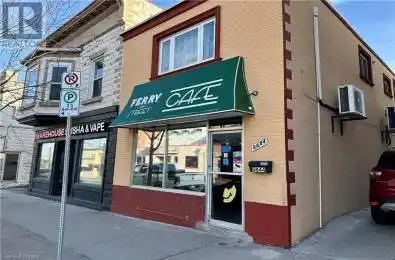 5844 FERRY Street Niagara Falls Ontario L2G1S9