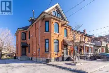 107 Catharine Street Unit# Upper, Hamilton (Corktown), Ontario L8N2J5, 3 Bedrooms Bedrooms, ,2 BathroomsBathrooms,All Houses,For Rent,Catharine,X9282431