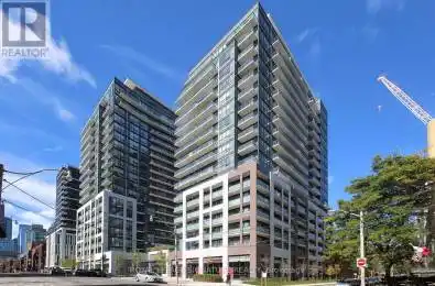 460 Street Unit 833 Toronto Ontario M5A0E7