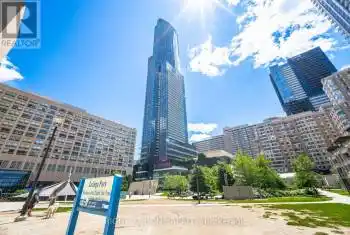 386 Yonge Street Unit# 3501, Toronto (Bay Street Corridor), Ontario M5B0A5, 2 Bedrooms Bedrooms, ,2 BathroomsBathrooms,Condo,For Sale,Yonge,C9284723