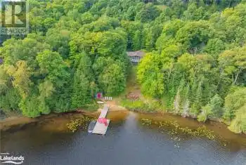 1045 SILVER BIRCH Lane, Lake Of Bays, Ontario P1H2J6, 5 Bedrooms Bedrooms, ,4 BathroomsBathrooms,All Houses,For Sale,SILVER BIRCH,40630804