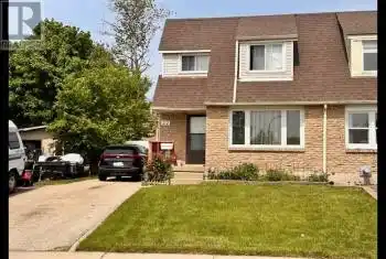 22 Berwick Place, Kitchener, Ontario N2A2R7, 3 Bedrooms Bedrooms, ,2 BathroomsBathrooms,All Houses,For Rent,Berwick,X9285148