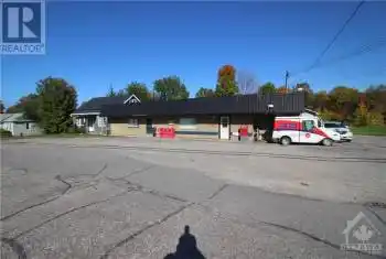 726 RIVER Road, Braeside, Ontario K0A1G0, ,Commercial,For Sale,Braeside,RIVER,1390415