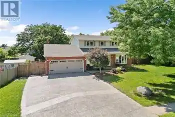 11 COUPLAND Court, Welland, Ontario L3C6M7, 4 Bedrooms Bedrooms, ,3 BathroomsBathrooms,All Houses,For Sale,COUPLAND,40621878