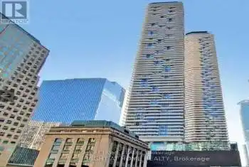 100 harbour Street Unit# 1801, Toronto (Waterfront Communities), Ontario M5J2T5, 1 Bedroom Bedrooms, ,1 BathroomBathrooms,Condo,For Rent,harbour,C9293503