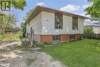 39 CENTENNIAL Avenue, Elmvale, Ontario L0L1P0, 3 Bedrooms Bedrooms, ,2 BathroomsBathrooms,All Houses,For Sale,CENTENNIAL,40640033