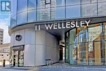 11 Wellesley Street Unit# 4213, Toronto (Bay Street Corridor), Ontario M4Y0G4, 1 Bedroom Bedrooms, ,1 BathroomBathrooms,Condo,For Sale,Wellesley,C9294185