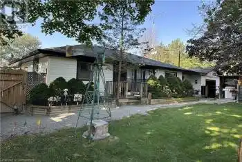 33 VAUGHAN Drive, Port Dover, Ontario N0A1N3, 2 Bedrooms Bedrooms, ,1 BathroomBathrooms,All Houses,For Sale,VAUGHAN,40639982