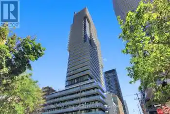 185 Roehampton Ave Unit# 801, Toronto, Ontario M4P 0C6, 1 Bedroom Bedrooms, 4 Rooms Rooms,1 BathroomBathrooms,Condo,Sold,Roehampton,C9295255