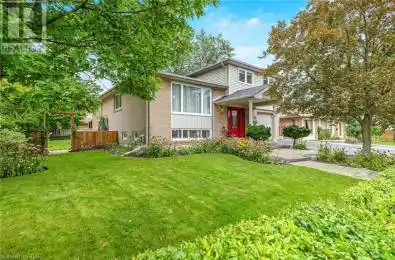 35 INGLEWOOD Drive Brampton Ontario L6W2N4