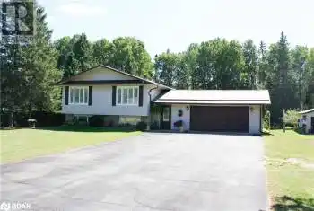 34 BAY RIDGE Road, Hastings Highlands, Ontario K0L1C0, 3 Bedrooms Bedrooms, ,3 BathroomsBathrooms,All Houses,For Sale,BAY RIDGE,40640702