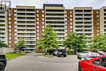 31 Four Winds Dr Unit# 608, Toronto, Ontario M3J 1K9, 2 Bedrooms Bedrooms, 6 Rooms Rooms,1 BathroomBathrooms,Condo,Sold,Four Winds,W9296763