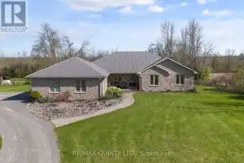 370 Fish Lake Road, Prince Edward County (Sophiasburgh), Ontario K0K1W0, 3 Bedrooms Bedrooms, ,3 BathroomsBathrooms,All Houses,For Sale,Fish Lake,X9296427