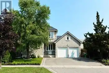 158 Hanson Rd, Mississauga, Ontario L5B 2E4, 4 Bedrooms Bedrooms, 9 Rooms Rooms,4 BathroomsBathrooms,All Houses,Sold,Hanson,W9248837