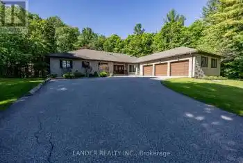 33 Algonquin Forest Drive, East Gwillimbury (Queensville), Ontario L9N0C6, 4 Bedrooms Bedrooms, ,3 BathroomsBathrooms,All Houses,For Sale,Algonquin Forest,N9297805